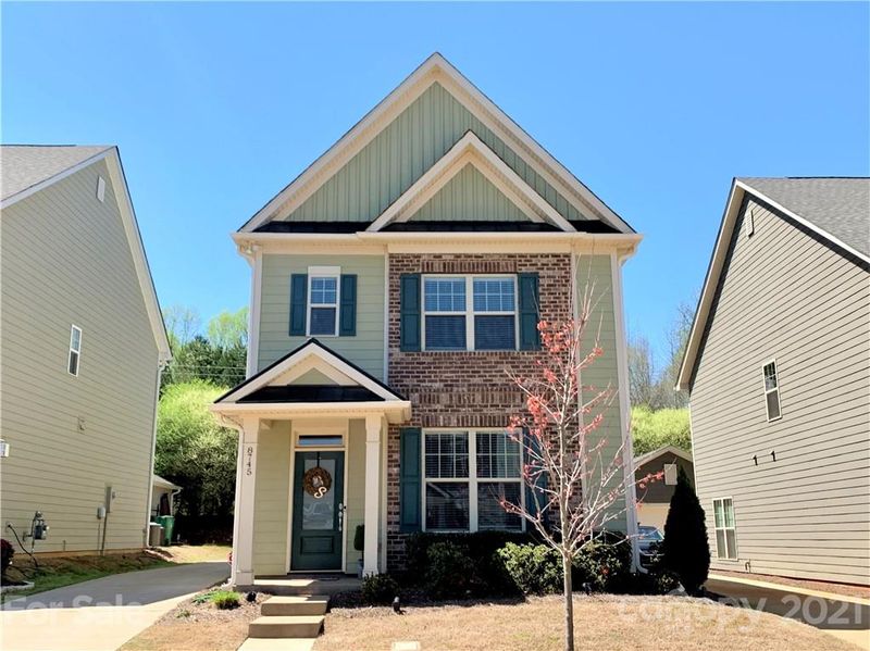 8745 Aspinwall Dr, Charlotte, NC 28216