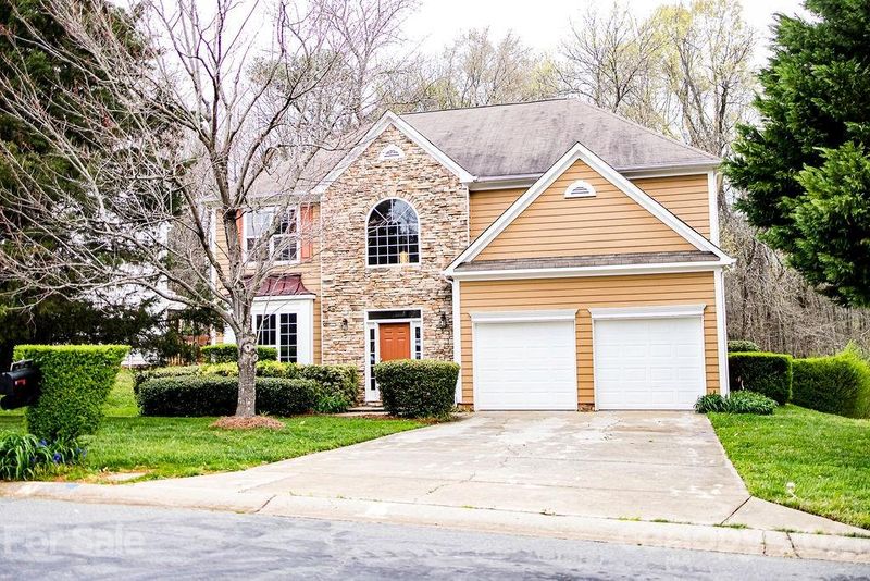 11937 Fox Glen Rd, Charlotte, NC 28269
