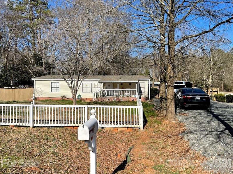 9710 Willilyn Ln, Charlotte, NC 28214