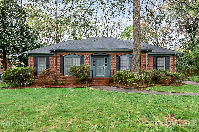 6803 Olde Savannah Rd, Charlotte, NC 28227