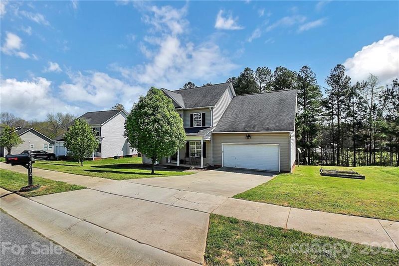 5012 Sam Rhyne Ct, Dallas, NC 28034