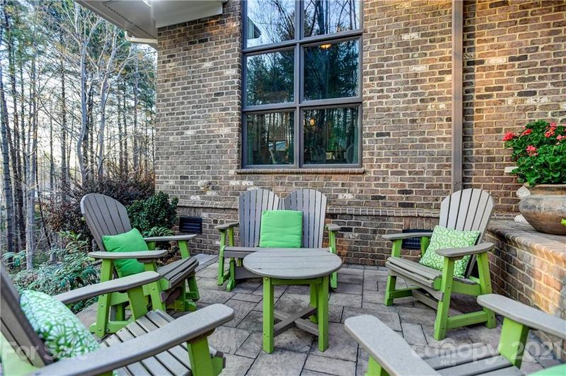 146 Maple View Dr, Troutman, NC 28166