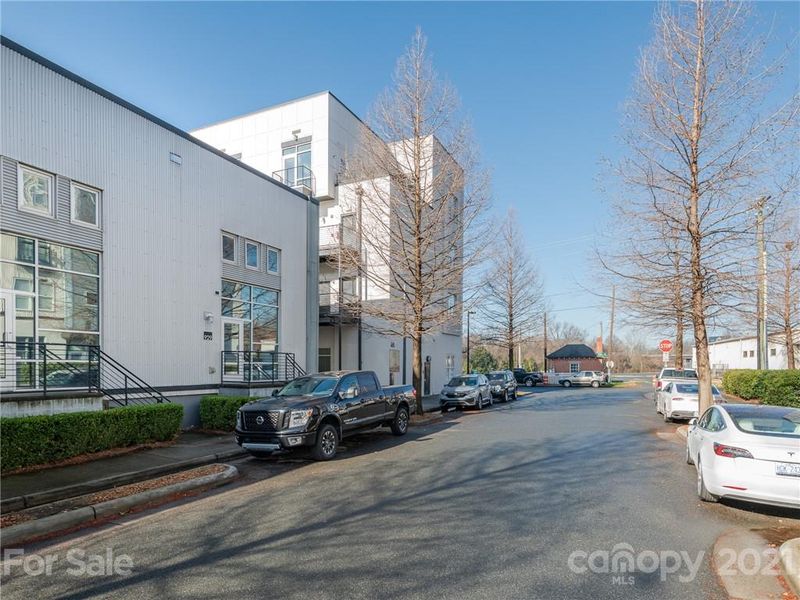 971 Hill St, Charlotte, NC 28208