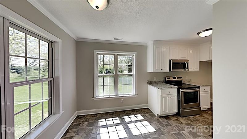 5402 Mallard Ln, Gastonia, NC 28052