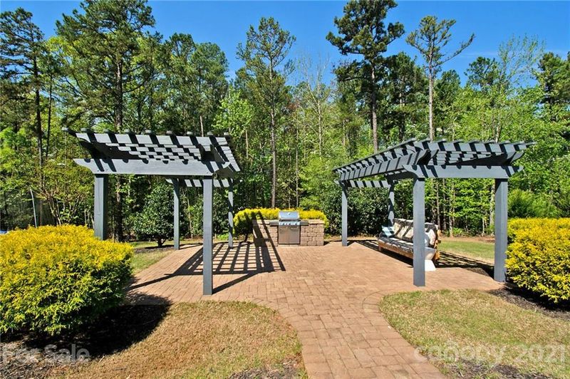 650 Avonmore Dr, Fort Mill, SC 29715