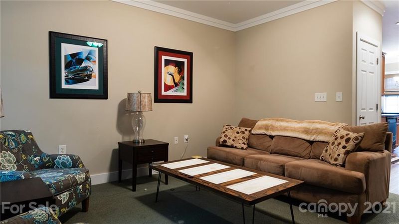 230 Harbour Place Dr #7, Davidson, NC 28036