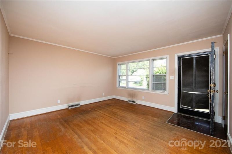2426 Lanier Ave, Charlotte, NC 28205