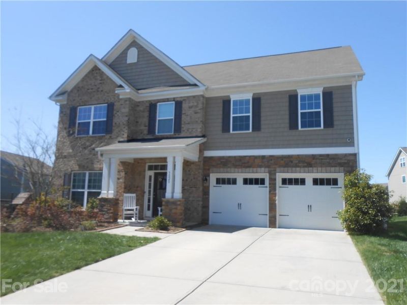 5020 Riverdale Dr, Charlotte, NC 28273
