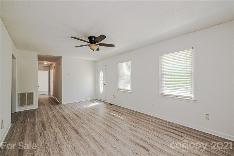 6472 Nivens Rd, York, SC 29745