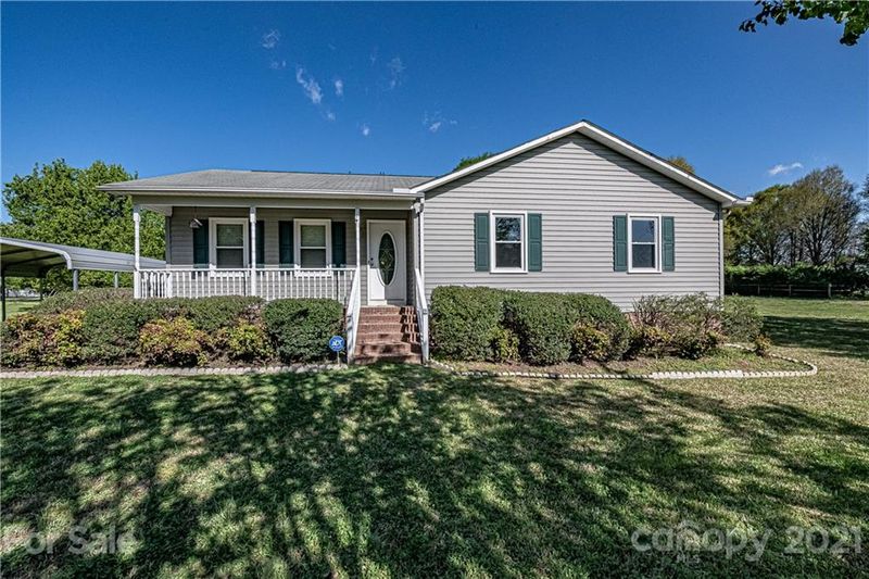 6472 Nivens Rd, York, SC 29745