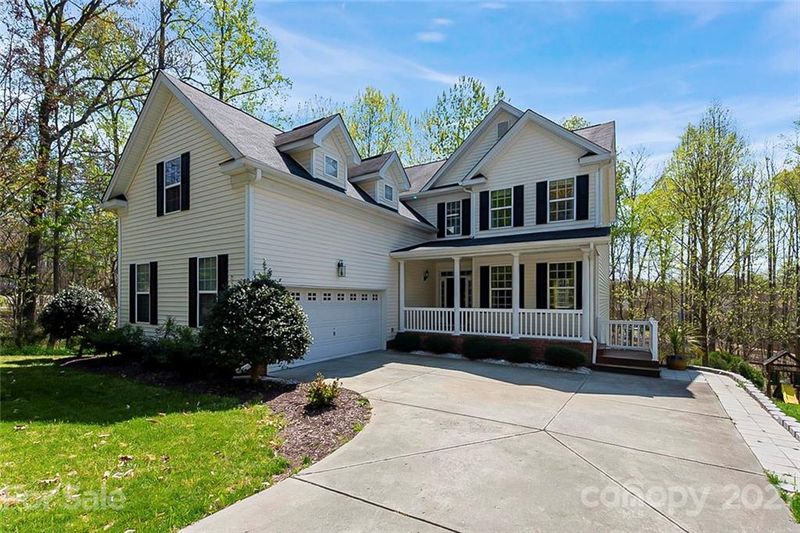 12418 Backwater Dr, Charlotte, NC 28214