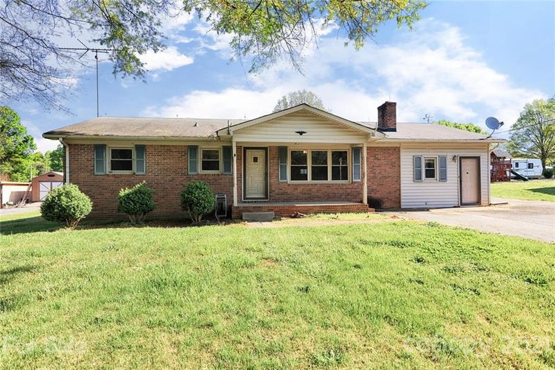 2459 Chevaron Dr, Concord, NC 28025