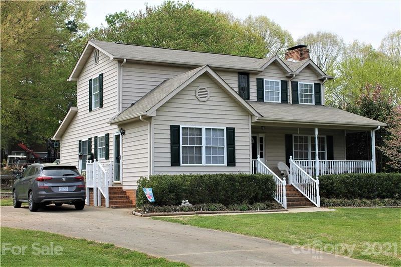2515 Winterfield Dr, Gastonia, NC 28056