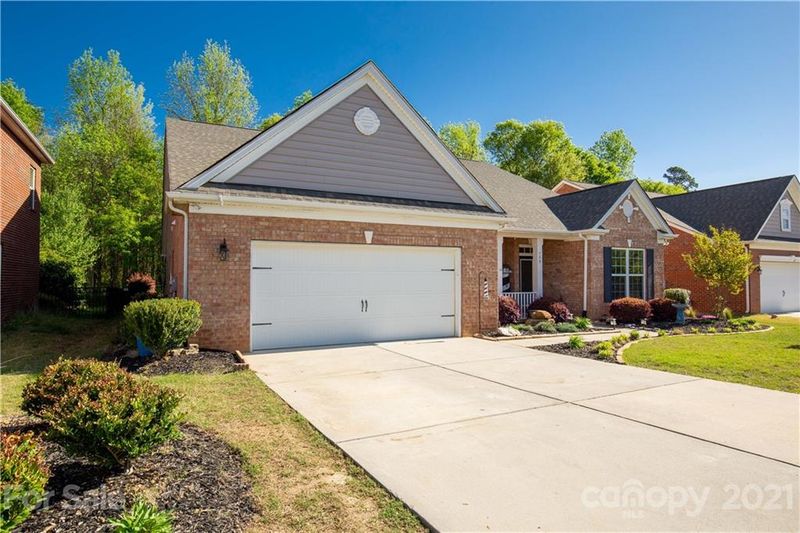 740 Millstream Dr, Rock Hill, SC 29732