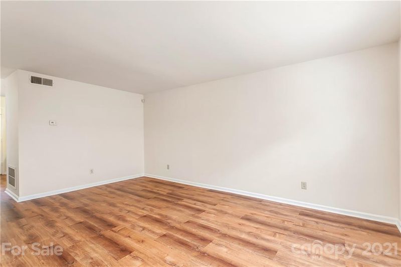 2332 Kenmore Ave #B, Charlotte, NC 28204