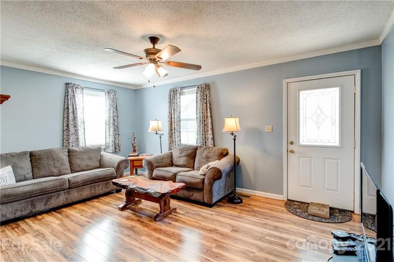 1039 Grace Ave, Lancaster, SC 29720