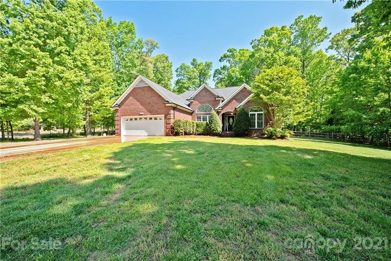 10401 Mt Olive Estates Dr, Mount Pleasant, NC 28124