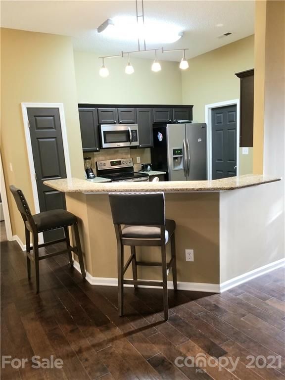 5846 Timbertop Ln, Charlotte, NC 28215