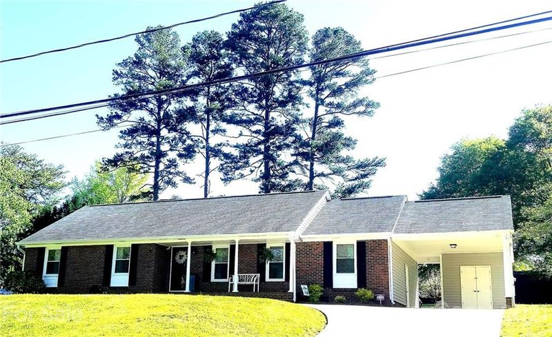 524 Jasin Dr, Gastonia, NC 28054
