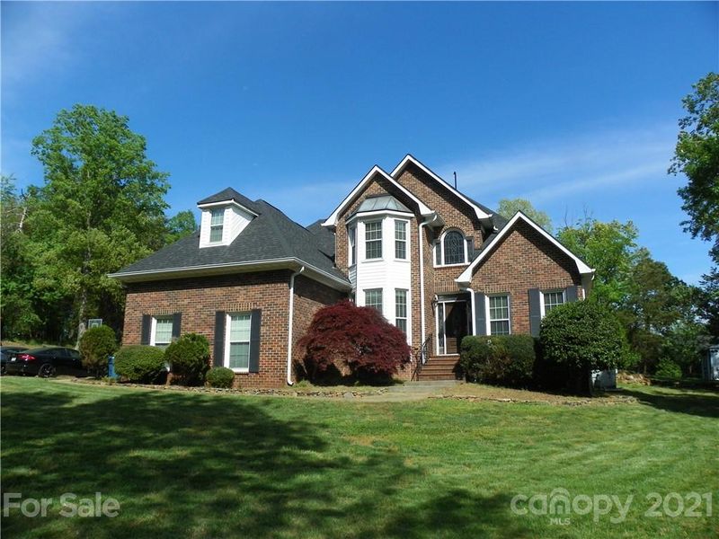 9485 Rocky River Rd, Harrisburg, NC 28075