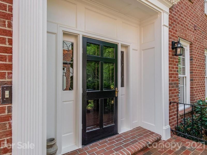 1234 Wareham Ct, Charlotte, NC 28207