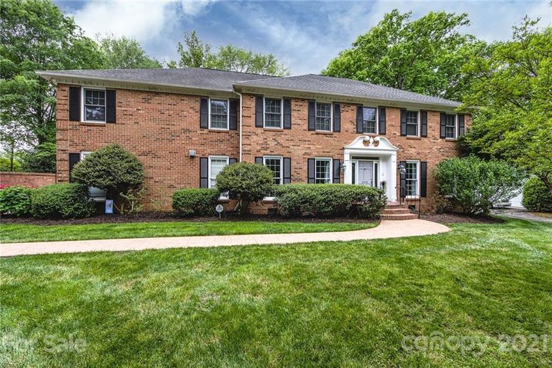 2615 Wamath Dr, Charlotte, NC 28210