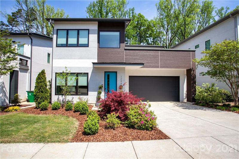 1244 Realta Dr, Charlotte, NC 28211