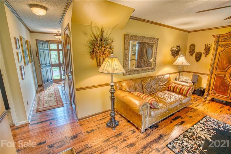 202 Southfork Dr, Belmont, NC 28012