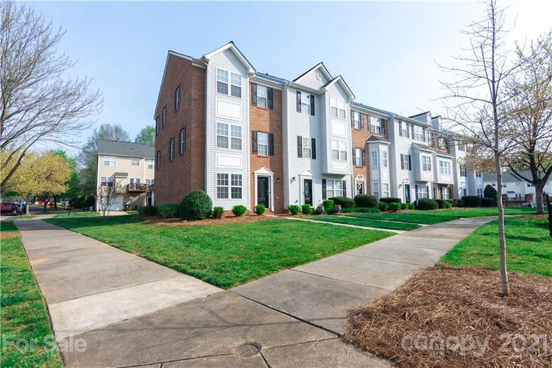 9270 Washam Potts Rd, Cornelius, NC 28031