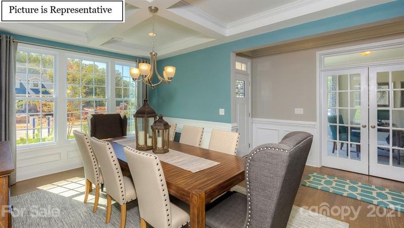 1016 Thoroughbred Dr, Iron Station, NC 28080