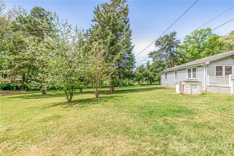 8250 Pine Hill Rd, Mint Hill, NC 28227