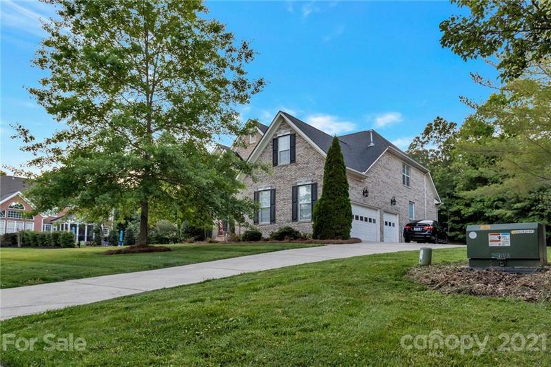 3001 Chisholm Ct, Waxhaw, NC 28173