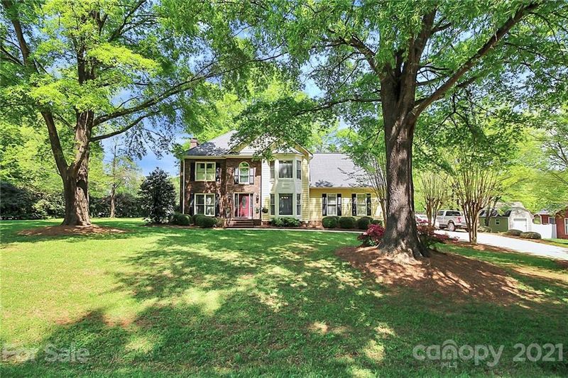 2015 Plum Tree Dr, Rock Hill, SC 29732