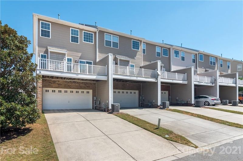 7119 Brighton Park Dr, Mint Hill, NC 28227
