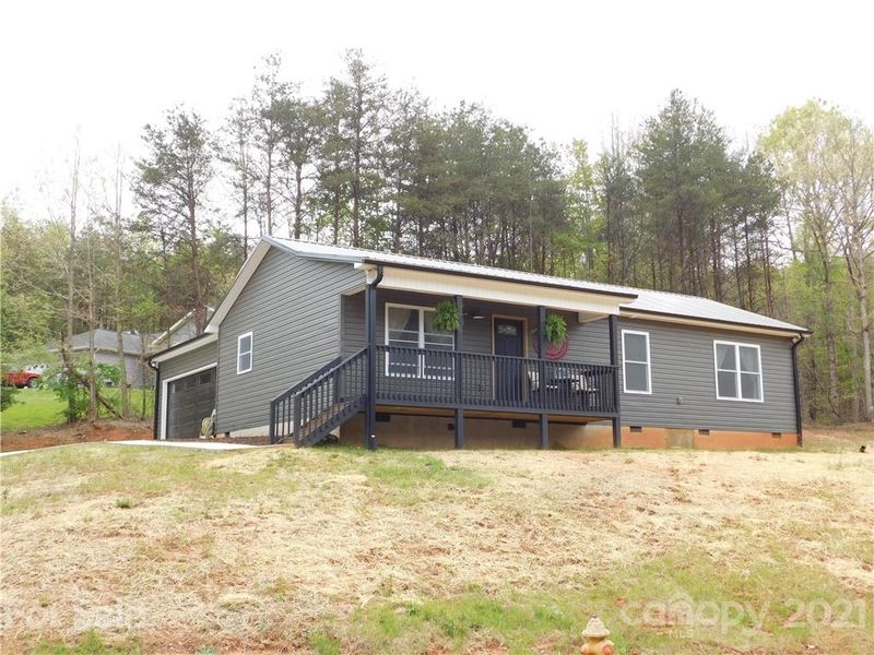 1925 Bear Paw None, Hickory, NC 28602