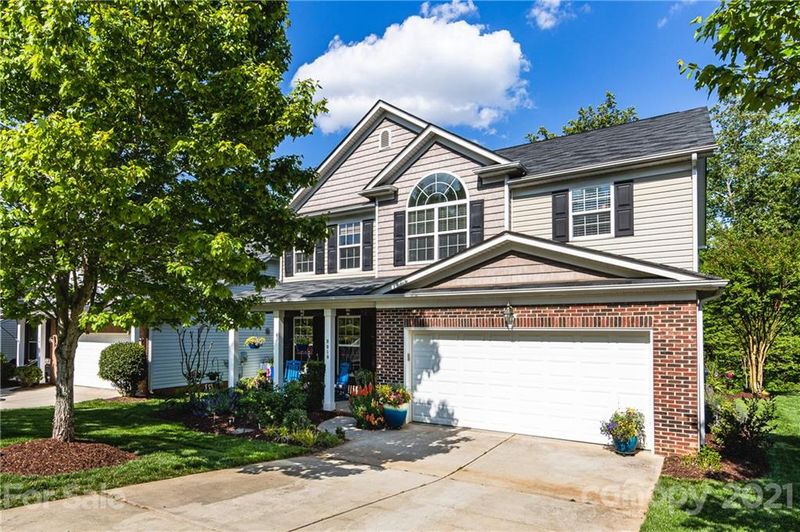 8010 Suttonview Dr, Charlotte, NC 28269