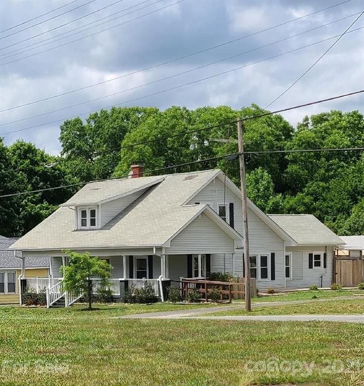 302 Bethpage Rd, Kannapolis, NC 28081