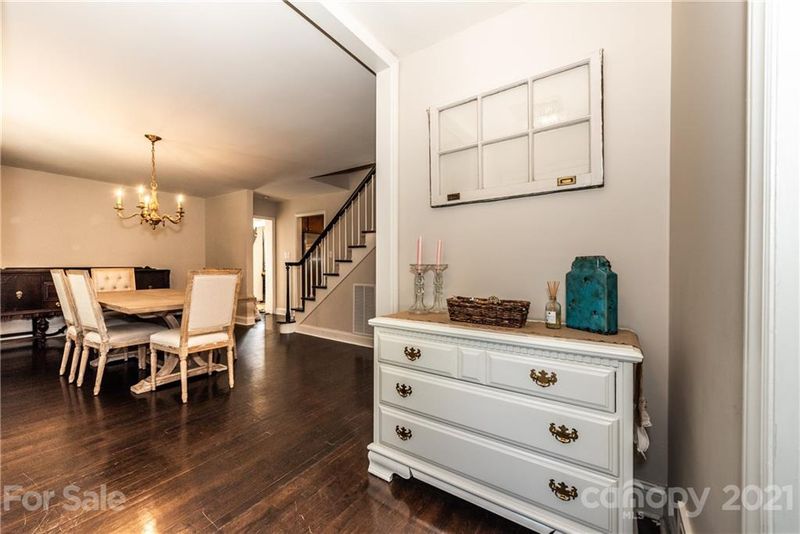 7001 Old Forge Dr, Charlotte, NC 28226