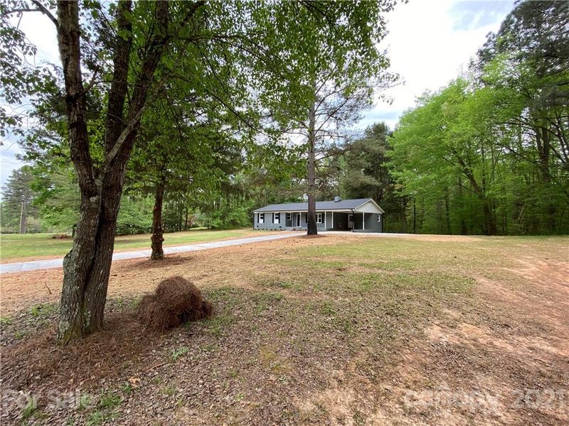 3069 University Dr, Lancaster, SC 29720