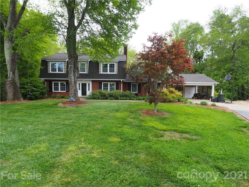 269 25th Ave NW, Hickory, NC 28601