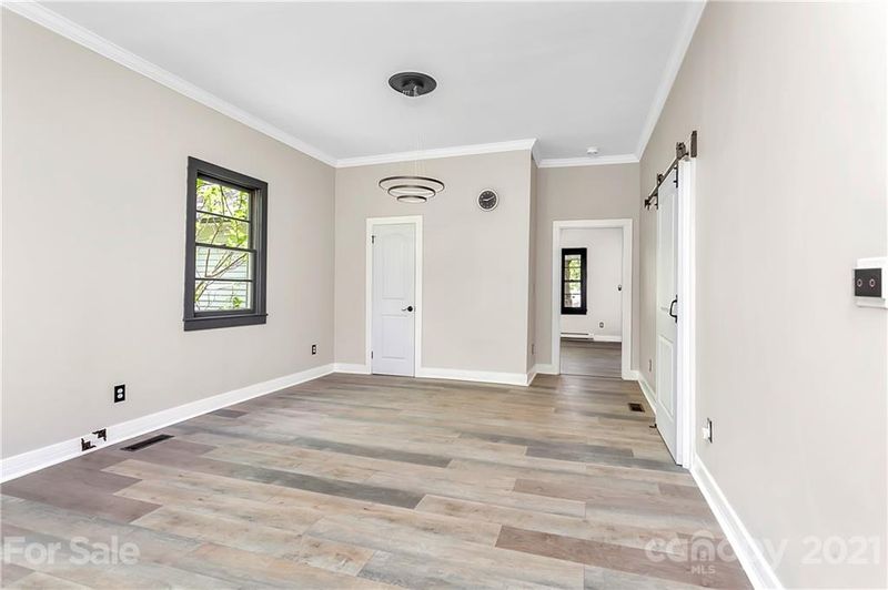 401 Georgia Ave E, Bessemer City, NC 28016
