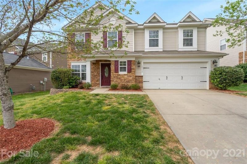 10726 Whithorn Way, Charlotte, NC 28278