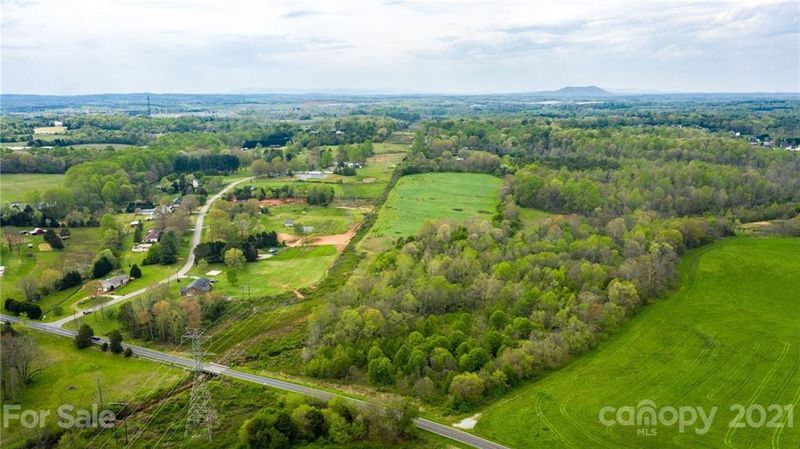1862 Tripletts Farm Rd, Newton, NC 28658