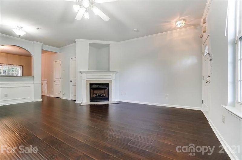 8242 Chaceview Ct, Charlotte, NC 28269