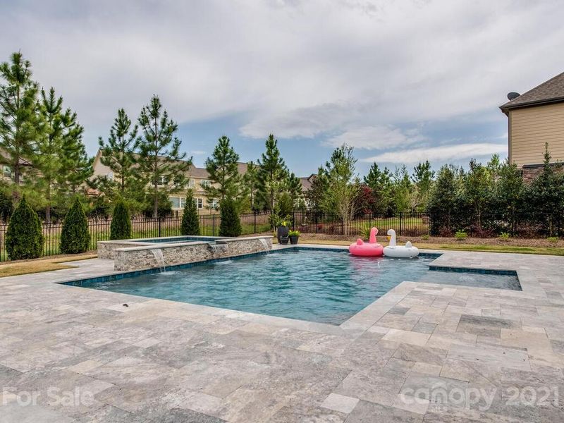 2076 Tatton Hall Rd, Fort Mill, SC 29715