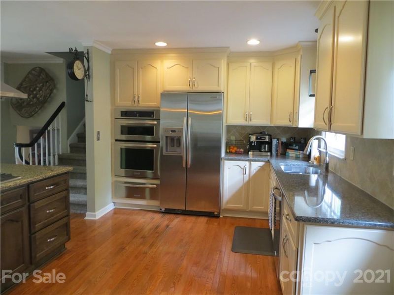 143 Chadmore Dr, Charlotte, NC 28270