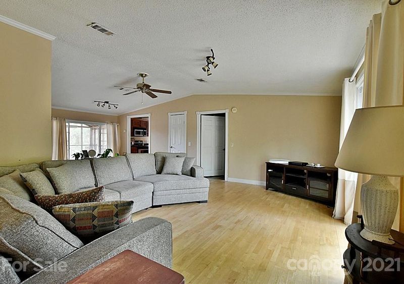 931 Destiny Ln, Lancaster, SC 29720