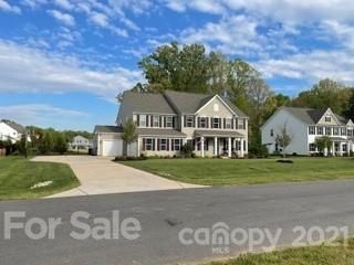 905 Brookmeade Dr, Waxhaw, NC 28173
