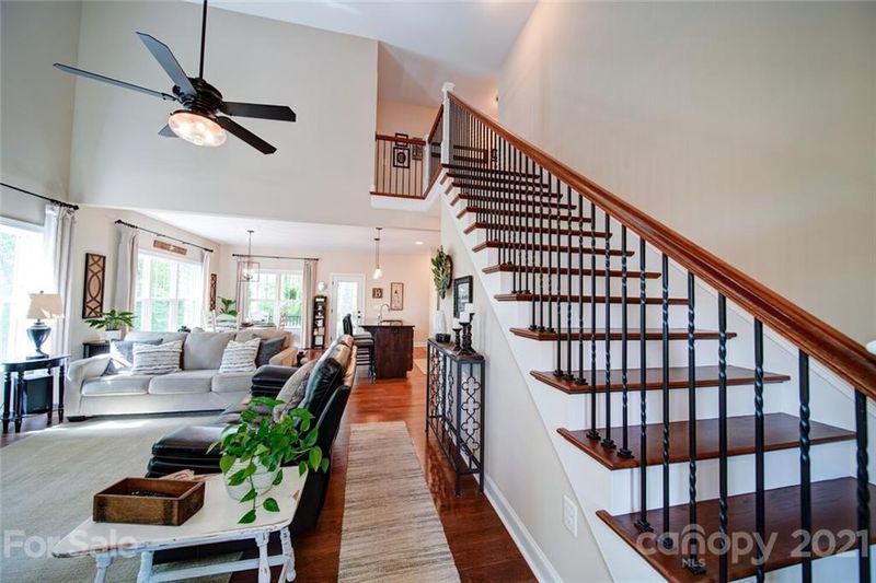 2000 Scuffle Hill Dr, Monroe, NC 28110