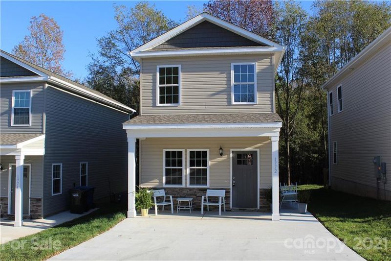 2654 14th St NE, Hickory, NC 28601